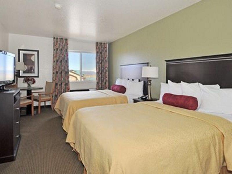 Quality Inn & Suites Denver International Airport Exteriér fotografie