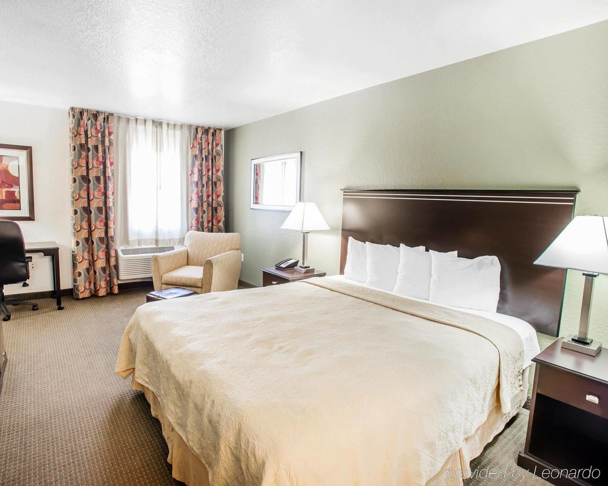 Quality Inn & Suites Denver International Airport Exteriér fotografie